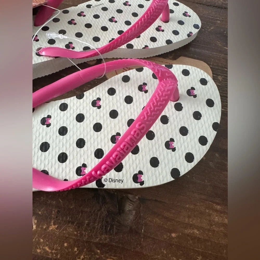 Havaianas nwt disney